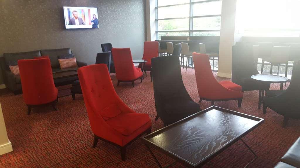 International Hotel Телфорд Удобства снимка
